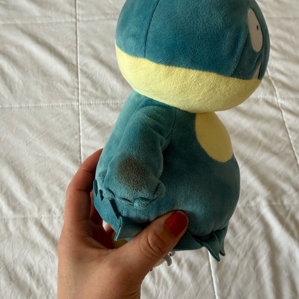 Pokémon Character and Yellow Plush Toy - Picture 5 of 5